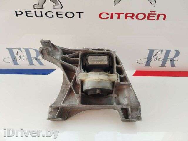 Подушка двигателя Peugeot 3008 2 2014г.  - Фото 1