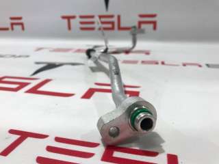 Трубка охлаждающей жидкости металлическая Tesla model S 2014г. 1002731-00-A - Фото 2