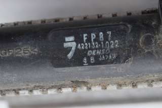 Радиатор (основной) Mazda Premacy 1 2000г. 4221321022 - Фото 3