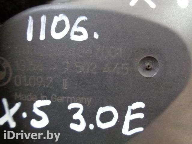 Заслонка дроссельная BMW X5 E53 2001г. 7502445 - Фото 1