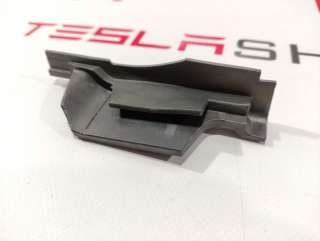 уплотнитель Tesla model S 2016г. 1046148-00-A - Фото 3
