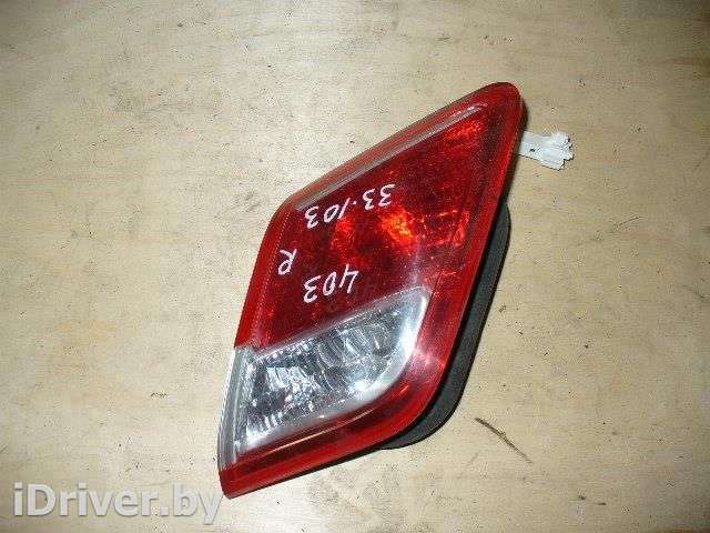 фонарь внутренний Toyota Camry XV40 2008г. 81581-33120 - Фото 1