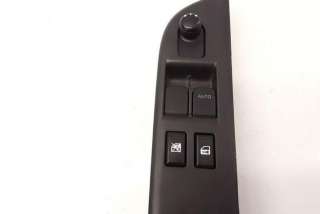 Кнопка стеклоподъемника переднего левого Suzuki Swift 2 2006г. 8376162J1 , art8259623 - Фото 2