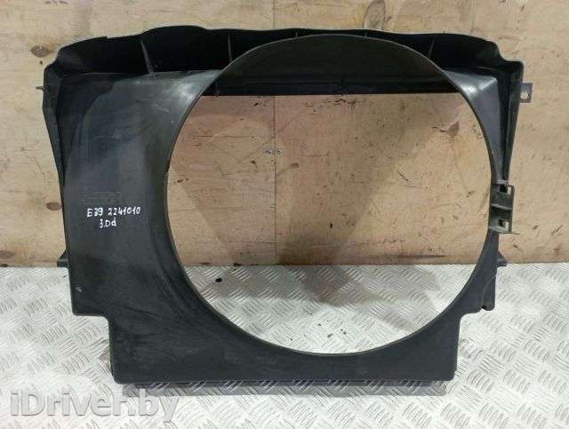 Диффузор (кожух) вентилятора BMW 5 E39 2001г. 2247348 - Фото 1
