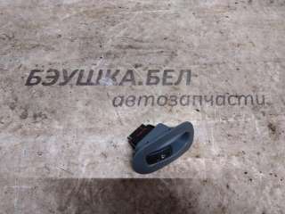  Кнопка стеклоподъемника переднего правого к Renault Scenic 1 Арт 7623_2000000915524
