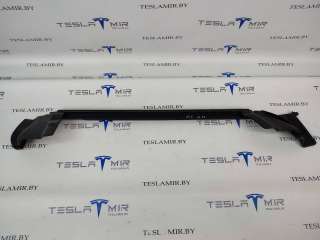 уплотнитель Tesla model 3 2020г. 1090503-00 - Фото 2