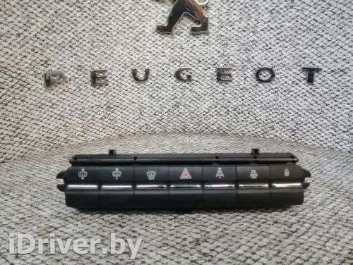 Кнопки (прочее) Peugeot 5008 2011г.  - Фото 1