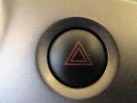  Кнопка аварийной сигнализации к Pontiac Vibe Арт 31987