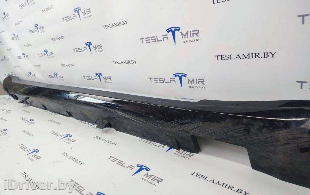Накладка на порог правая Tesla model S 2017г. 6005875-00,1025042-00  - Фото 9