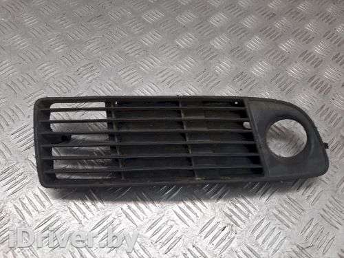Заглушка (решетка) в бампер Audi A6 C5 (S6,RS6) 1998г. 4B0807682H - Фото 1