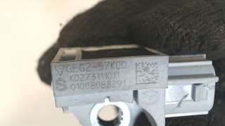 Датчик удара Mazda 6 3 2012г. geg257kc0 - Фото 2