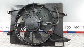 Вентилятор радиатора Hyundai Tucson 1 2007г.  - Фото 3
