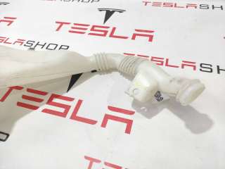 Бачок омывателя Tesla model S 2015г. 1005400-00-B - Фото 4