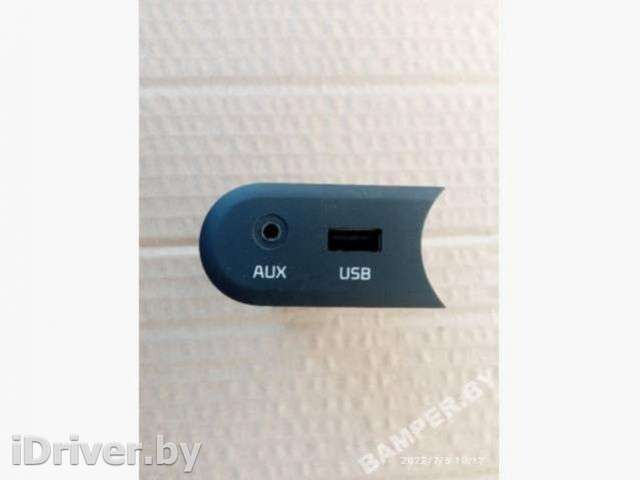 Разъем AUX / USB Kia Ceed 2 2012г. 96120-A2000 - Фото 1