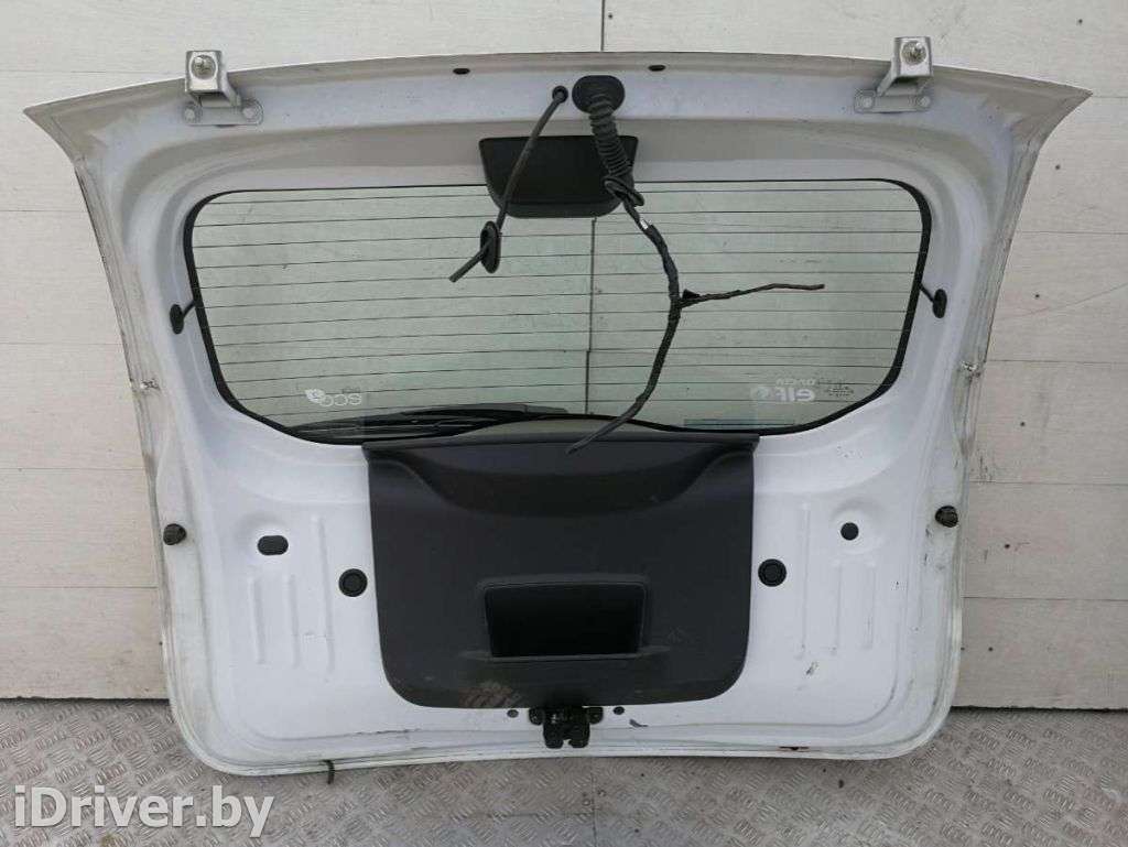 Крышка багажника (дверь 3-5) Renault Duster 1 2012г.   - Фото 6