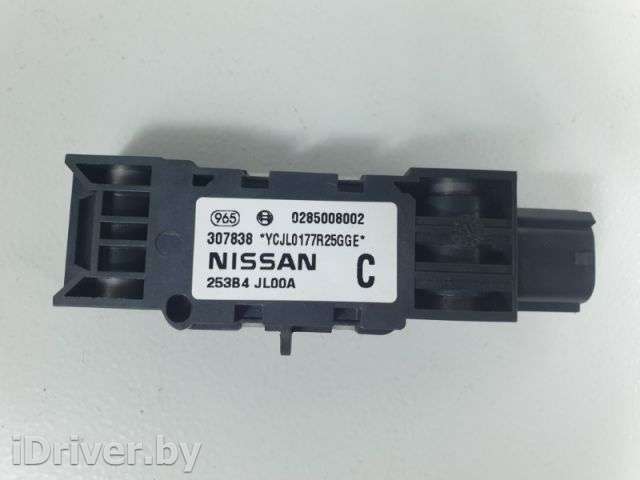 датчик удара Nissan GT-R 2011г. 0285008002 - Фото 1