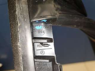 Уплотнитель стекла двери задний правый Mercedes GL X166 2013г. A1667350425 - Фото 2
