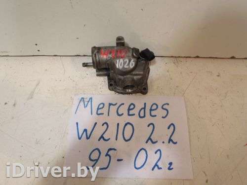 Корпус термостата Mercedes E W210 1995г.  - Фото 1