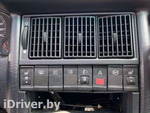 Кнопка противотуманных фар Audi 80 B4 1994г. 893941563 - Фото 1