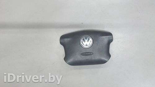 Подушка безопасности водителя Volkswagen Sharan 1 restailing 2005г. 3B0880201BL - Фото 1