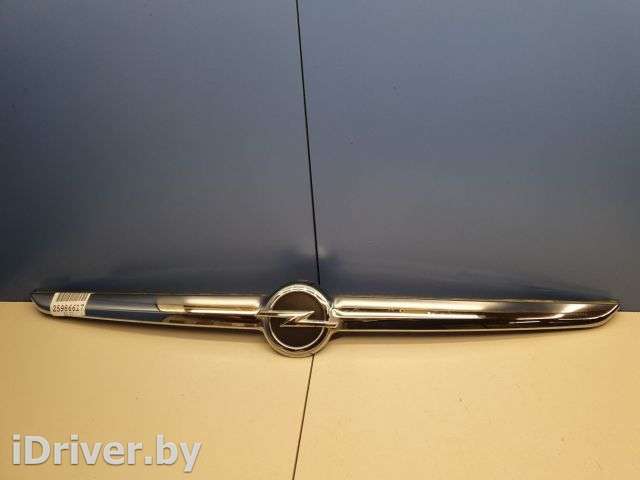 Накладка двери багажника Opel Zafira C 2012г. 20907406 - Фото 1