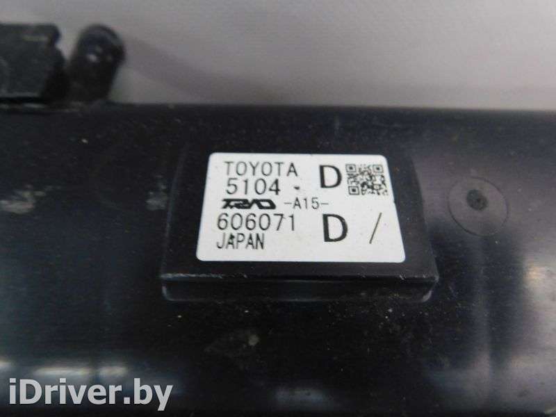 Радиатор охлаждения Toyota Land Cruiser 200 2009г.   - Фото 8