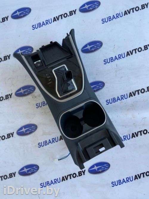 Беспроводное зарядное устройство Subaru Legacy 7 2020г. R794 - Фото 1