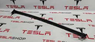 уплотнитель Tesla model X 2017г. 1073246-S0-B,1073246-90-B,1072079-90-D - Фото 2