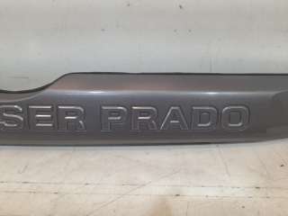 Накладка крышки багажника Toyota Land Cruiser Prado 150 2014г. 7681060020 - Фото 3