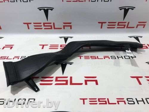 Воздуховод Tesla model X 2017г. 1090901-00-B - Фото 1