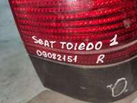 Фонарь задний правый Seat Toledo 1 1993г.  - Фото 4