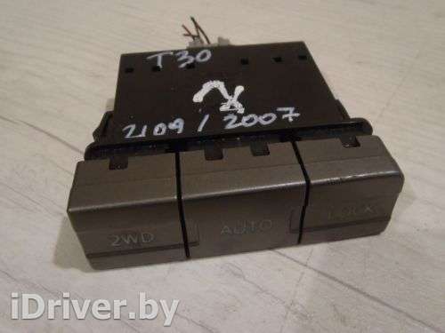 255358H700 Кнопка управления полного привода к Nissan X-Trail T30 Арт 00001058026 - Фото 1