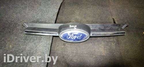 Решетка радиатора Ford Focus 3 2012г.  - Фото 1