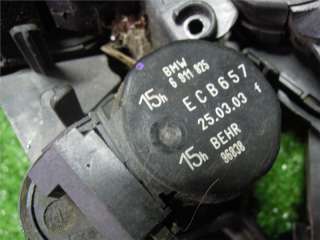 Моторчик заслонки печки BMW 7 E65/E66 2004г.  - Фото 2