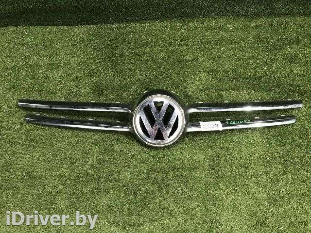 Накладка решетки радиатора Volkswagen Touareg 1 2008г. 7L6853668B - Фото 1