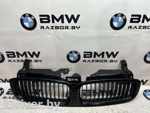 Решетка радиатора BMW 7 E65/E66 2004г.  - Фото 1