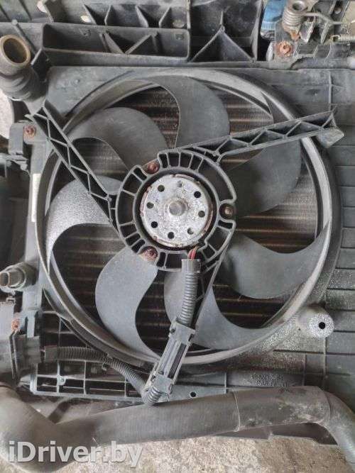 Вентилятор радиатора Audi A3 8L 1998г.  - Фото 1