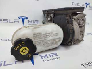1037123-00 электрический усилитель тормозов к Tesla model S Арт 15350