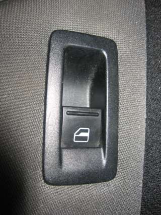  Кнопка открытия лючка топливного бака к Volkswagen Touran 1 Арт 7605.71S11