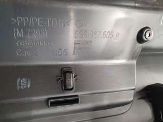Обшивка двери багажника Volkswagen Golf 7 2013г. 5G6867605D82V - Фото 2