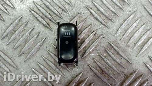 Кнопка обогрева сидений Mercedes S W220 2001г. 2208211958 - Фото 1