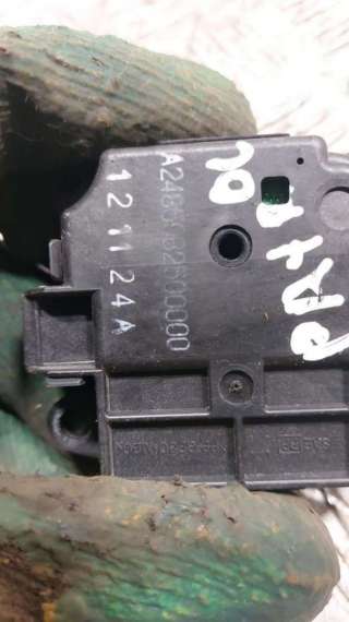Моторчик заслонки печки Infiniti QX56 2 2013г. А24850В2500000 - Фото 2