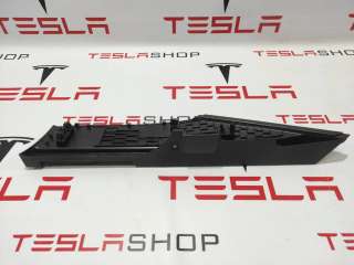 Молдинг крышки багажника Tesla model S 2015г. 1016334-00-E,1010338-00-D - Фото 2
