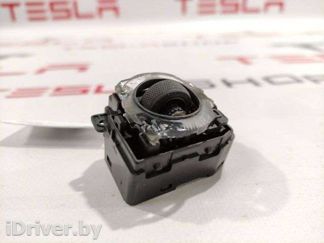 Кнопки руля Tesla model Y 2020г. 1094965-00-F,1583975-00-A - Фото 1