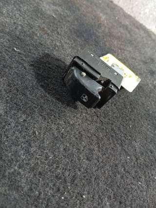  Кнопка стеклоподъемника заднего правого Chevrolet Nubira Арт 46023030760, вид 1