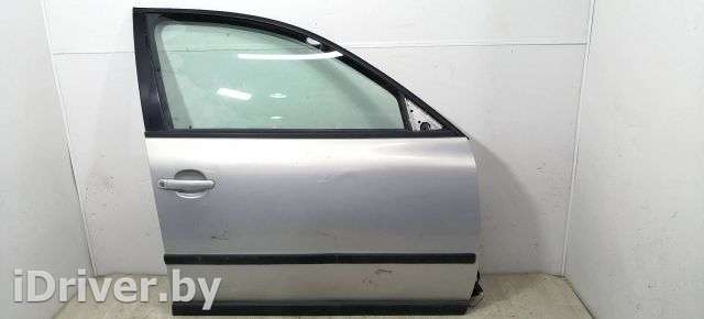 Обшивка двери передней правой (дверная карта) Volkswagen Passat B5 1997г.  - Фото 1
