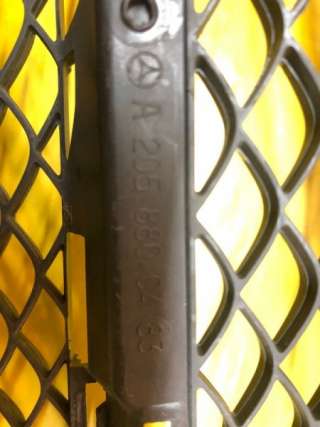 Решетка радиатора Mercedes C W205 2014г. a2058800483 - Фото 8