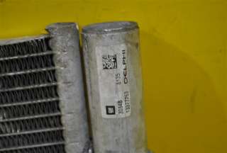 Радиатор кондиционера передний Chevrolet Orlando 2010г. 13377763 - Фото 6