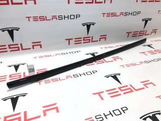 Молдинг двери передней правой Tesla model X 2022г. 1098684-01-D - Фото 4