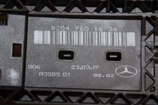 Кронштейн ручки двери задней правой Mercedes CLS C218 2010г. a2047601634 - Фото 2